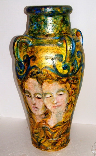 Vaso e Due Donne - H. 68 cm